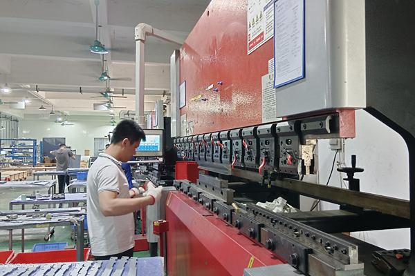 Sheet Metal Bending Angle Design Tips